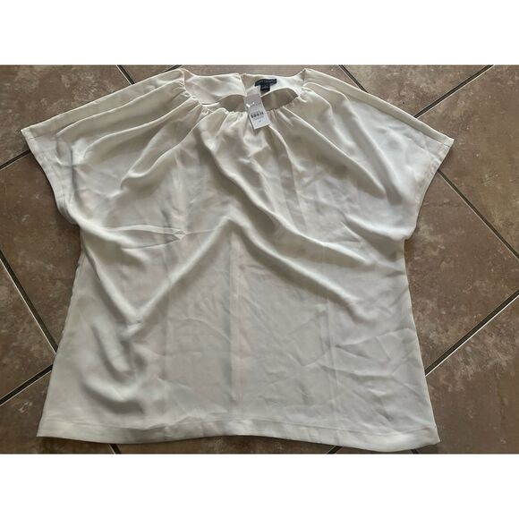 NWT Ann Taylor M Crepe Career Blouse Ivory Top - Picture 1 of 5